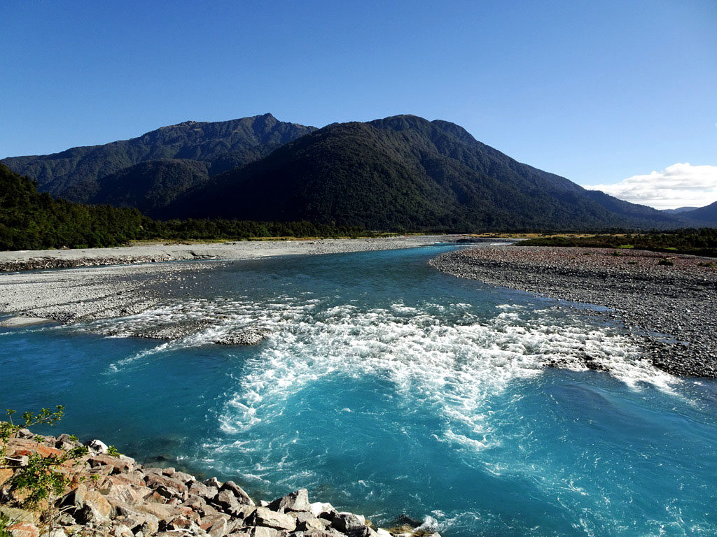 Whataroa River in der Nähe von Fox Glacier, Südinsel Neuseeland