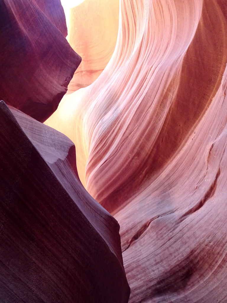 Faszinierende Illusionen im Lower Antelope Canyon Arizona 