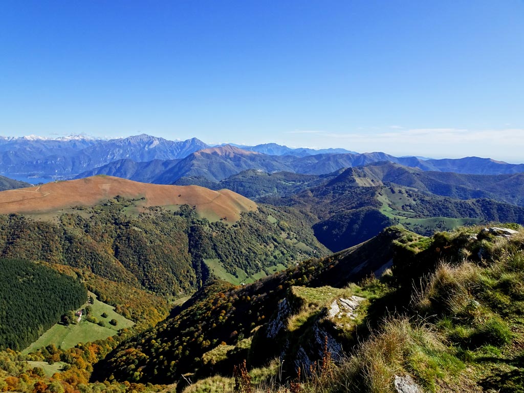 Wundervoller Panoramablick vom Monte Generoso bis zum Comersee