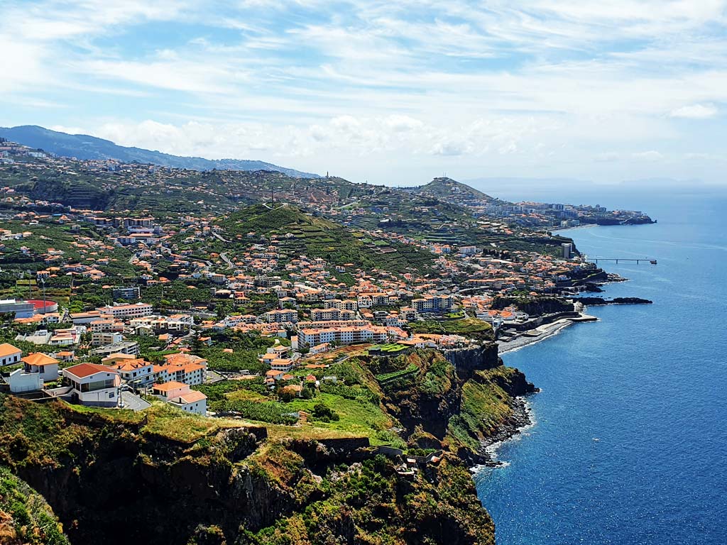 Madeira Hotels & Ferienwohnungen an der dicht besiedelten Südküste