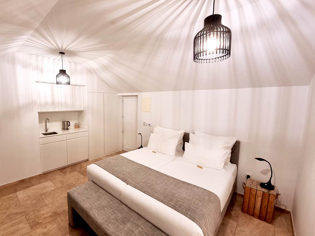 Die schönsten Madeira Hotels: Escarpa mit stilvoller Zimmereinrichtung