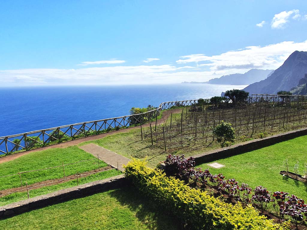 Ausblick vom Hotel Quinta do Furao auf die Nordostküste