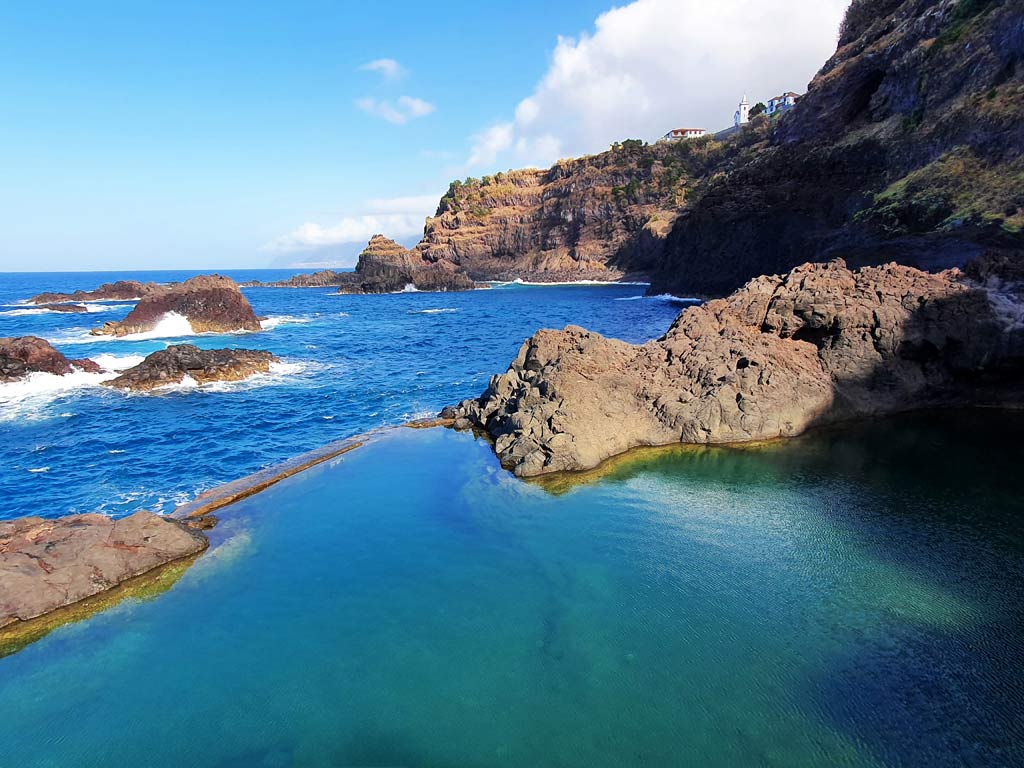 Lavapools Madeira: Die Schwimmbecken sind sehr beliebt für eine Abkühlung.