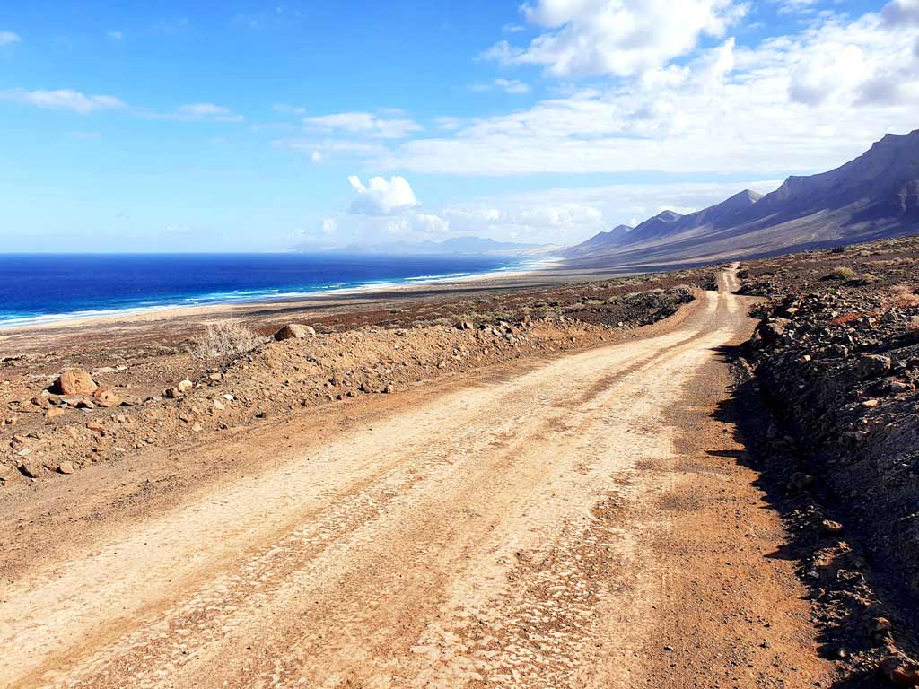 Auto mieten Fuerteventura Erfahrungen: Schotterpiste nach Cofete