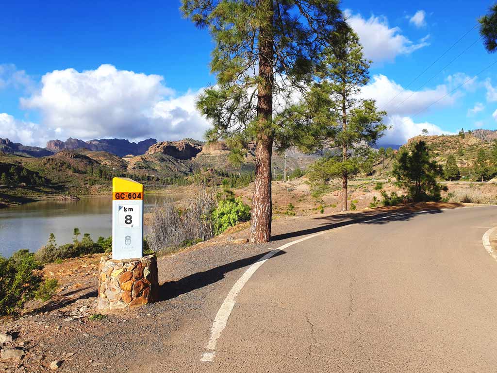 Strasse im Zentrum von Gran Canaria abseits des Touristenstroms im Winter