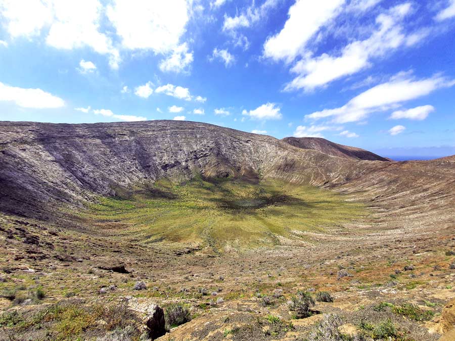 Lanzarote Aktivitäten & Ausflüge Tipps: Wandern auf Lanzarote auf den Vulkankrater des Montaña Blanca