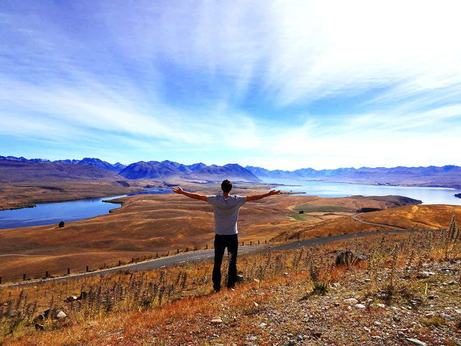 Neuseeland Highlights Südinsel: Aussicht vom Mount John Observatory auf den Lake Tekapo, Neuseeland