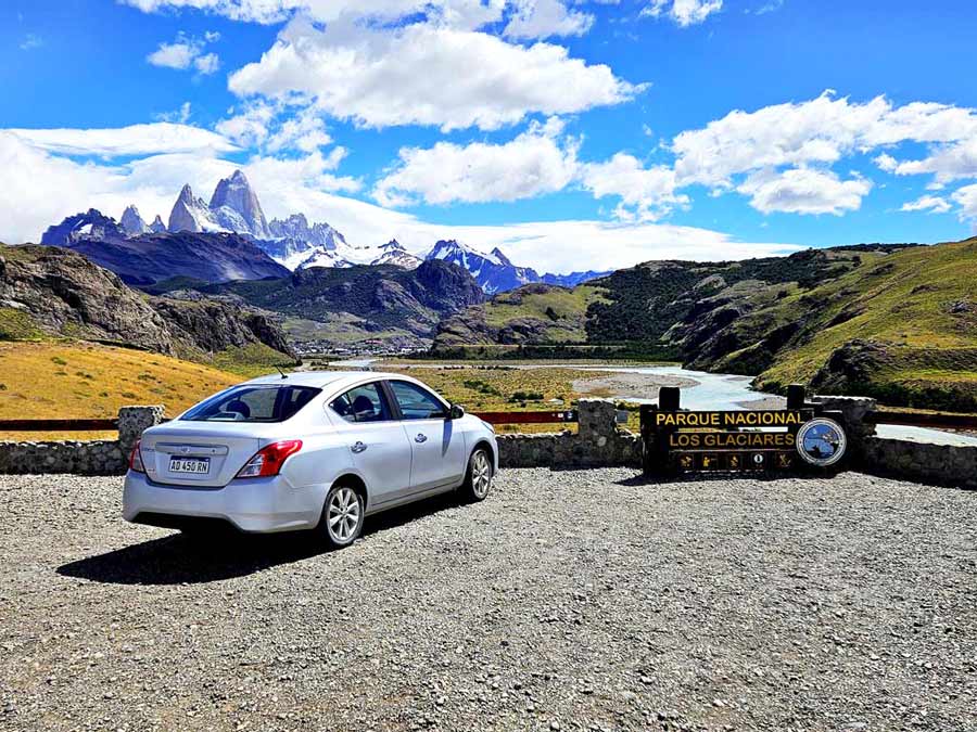 Patagonien Auto mieten Tipps El Chalten: Mit dem Mietwagen am wundervollen Aussichtspunkt oberhalb von El Chalten