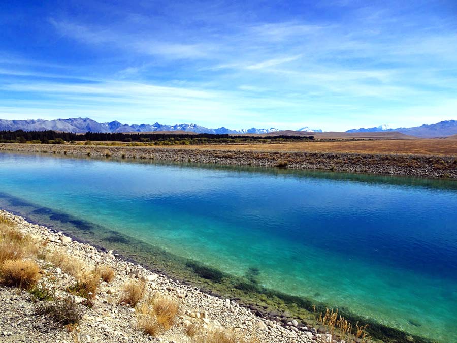 Lake Pukaki Sehenswürdigkeiten: Pukaki Canal am Südufer des Lake Pukaki