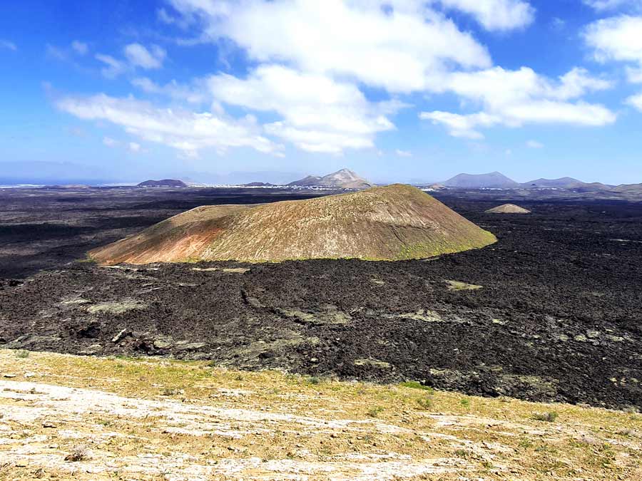 Lanzarote im März Erfahrungen: Faszinierende Vulkanlandschaft im Zentrum von Lanzarote im März